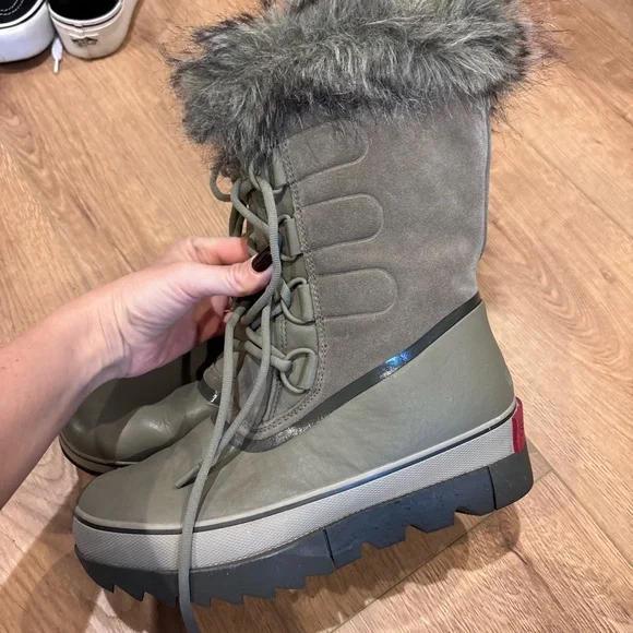 Sorel Joan of Arctic Next Boot Sage Waterproof - Picture 3 of 7